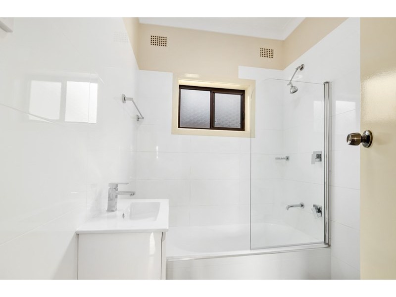 25b Craig Crescent, Dapto NSW 2530