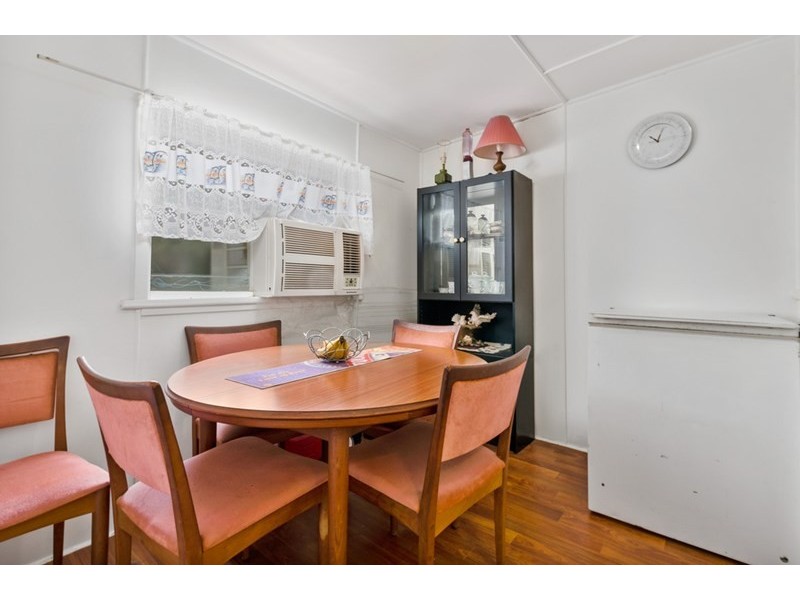 50 Prince Edward Drive, Dapto NSW 2530