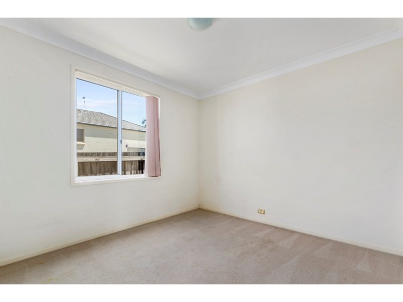 11 Glenlee Drive, Horsley NSW 2530