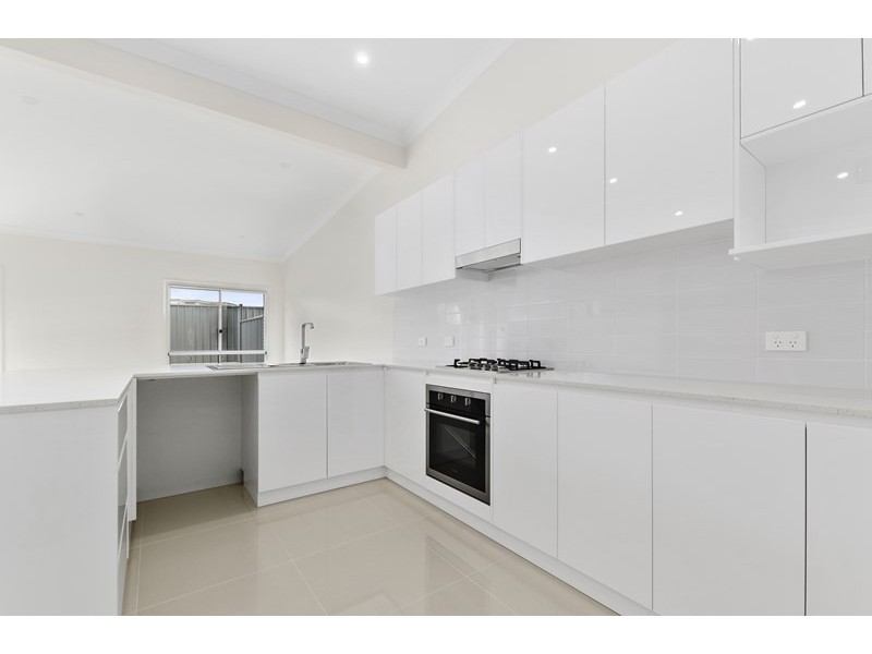 21 Brooks Terrace, Kanahooka NSW 2530