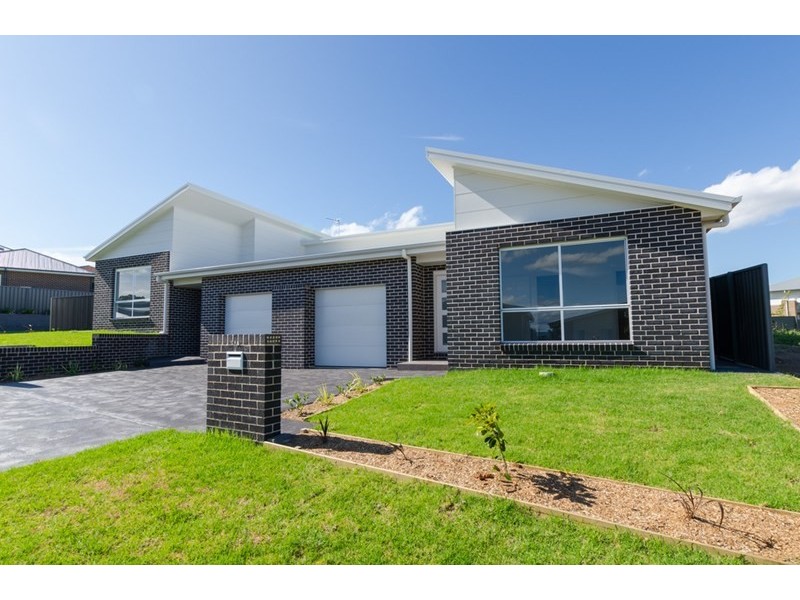 21a Brooks Terrace, Kanahooka NSW 2530
