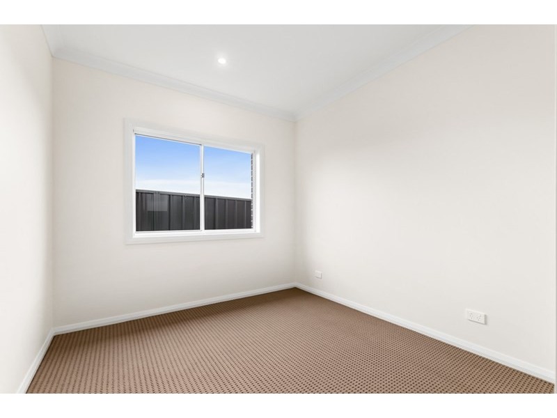 21a Brooks Terrace, Kanahooka NSW 2530