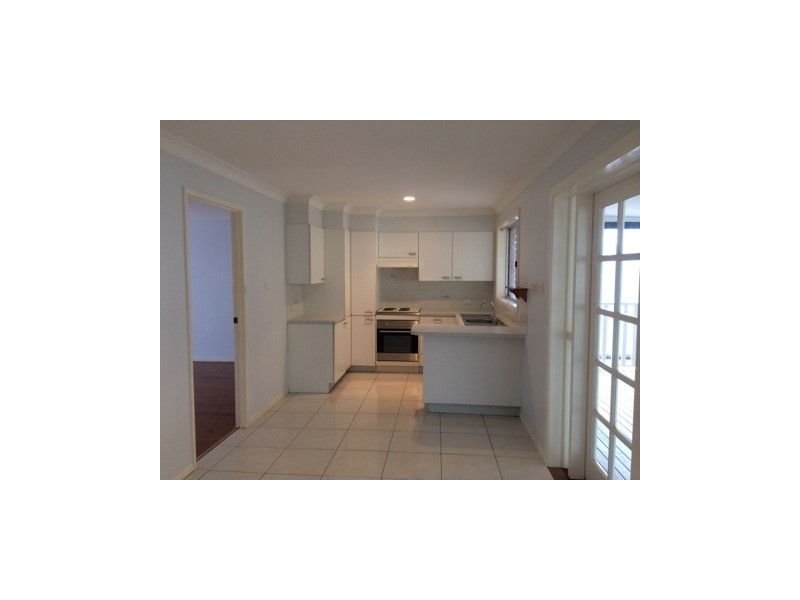 183 Waples Road, Farmborough Heights NSW 2526