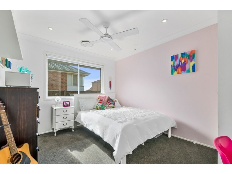 11 Spears Place, Horsley NSW 2530