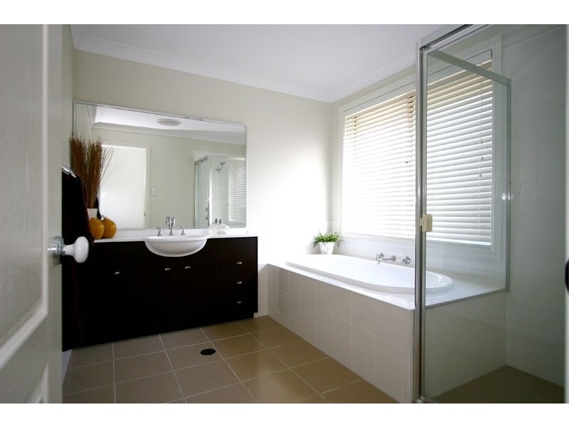 43 Murra Murra Road, Kanahooka NSW 2530