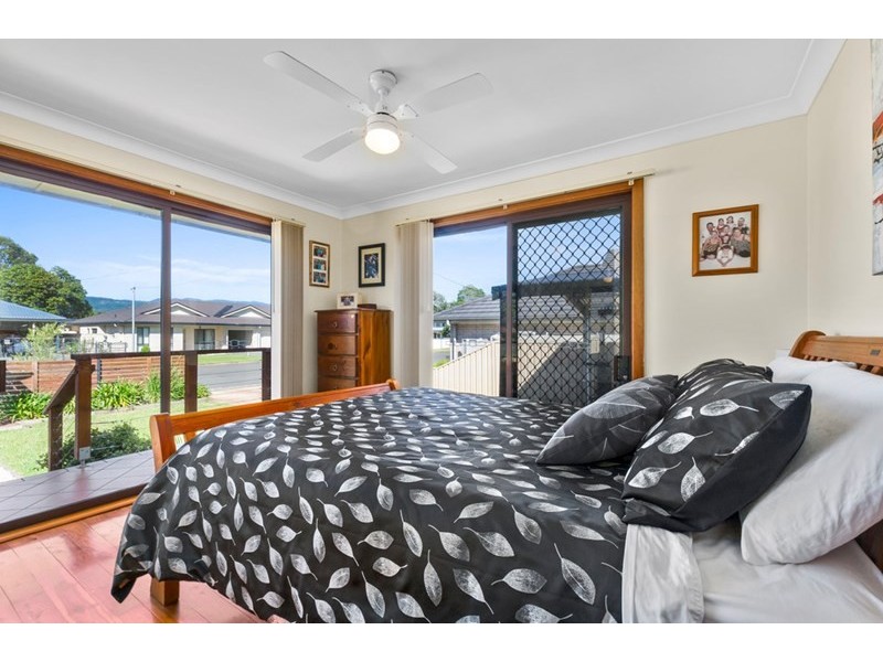 1 Black Street, Albion Park Rail NSW 2527