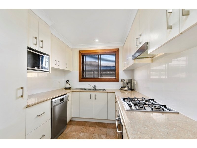 1 Black Street, Albion Park Rail NSW 2527