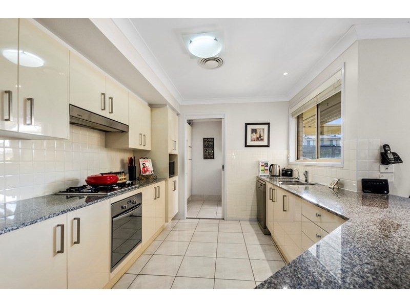 1 Penterong Way, Haywards Bay NSW 2530