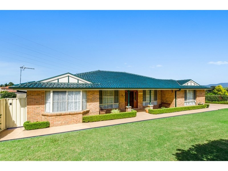 1 Ashbury Avenue, Horsley NSW 2530