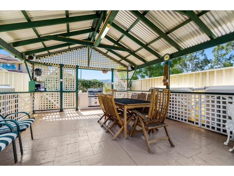 1 Ashbury Avenue, Horsley NSW 2530