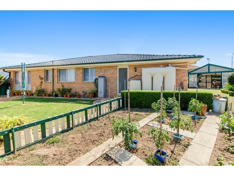 1 Ashbury Avenue, Horsley NSW 2530