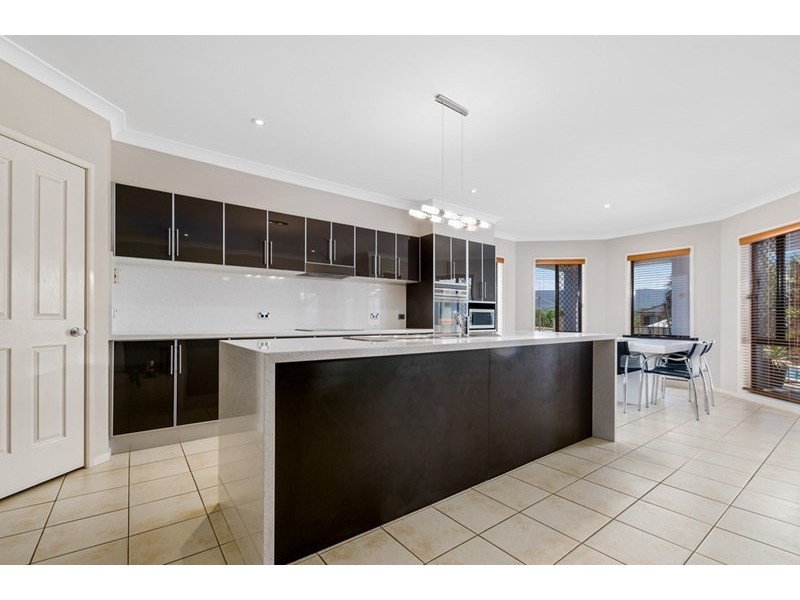 10 Shiraz Drive, Dapto NSW 2530