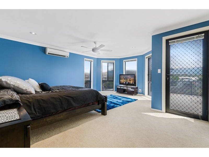 10 Shiraz Drive, Dapto NSW 2530