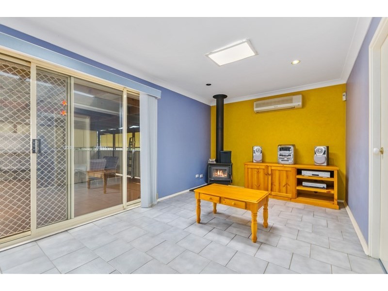 64 Roper Road, Albion Park NSW 2527