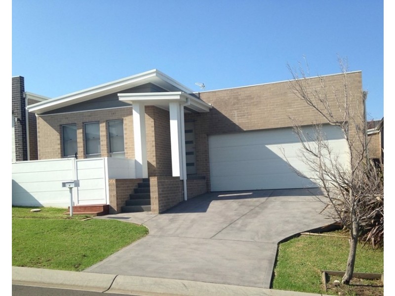 8 Jemima Close, Flinders NSW 2529