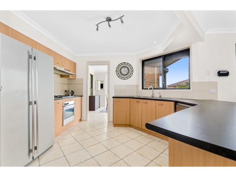 77 Robins Creek Drive, Horsley NSW 2530