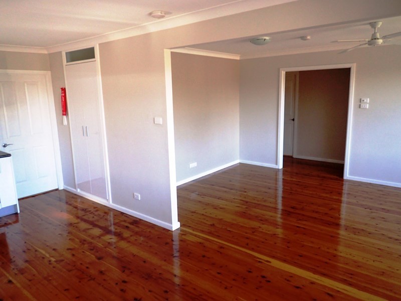 12 Cleary Avenue, Kanahooka NSW 2530