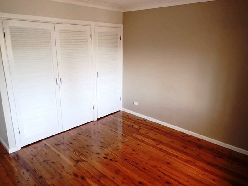 12 Cleary Avenue, Kanahooka NSW 2530