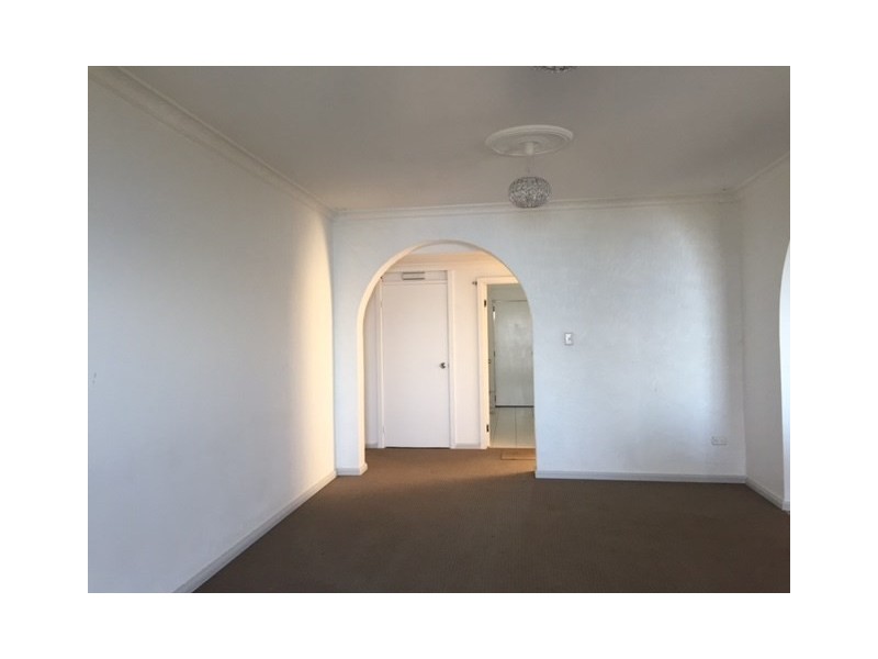 40 Hassan Street, Lake Heights NSW 2502