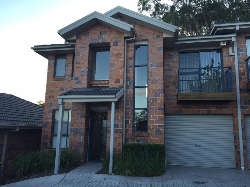 10/17-19 Robertson Street, Coniston NSW 2500