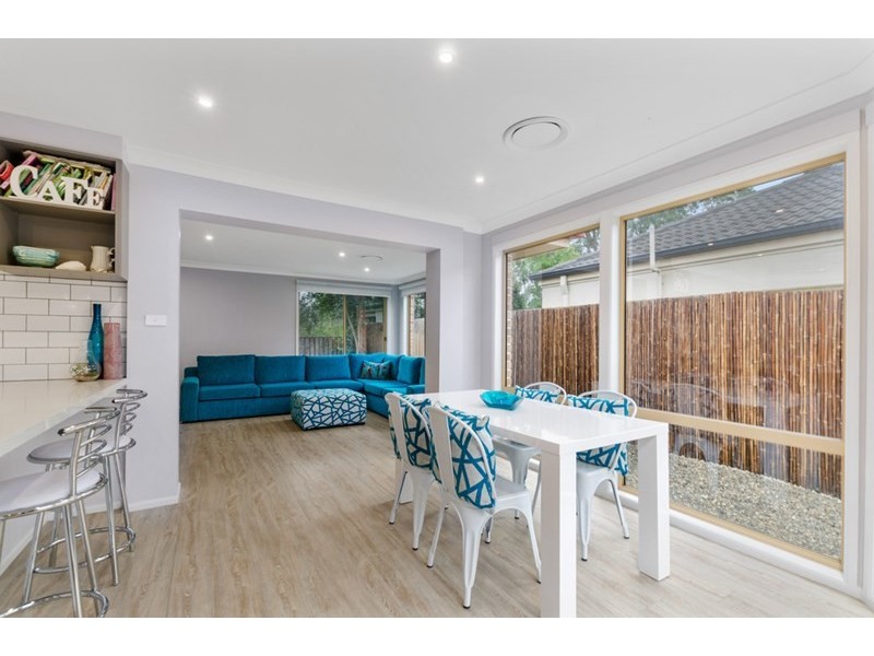 6 North Terrace, Dapto NSW 2530