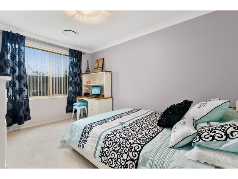 6 North Terrace, Dapto NSW 2530