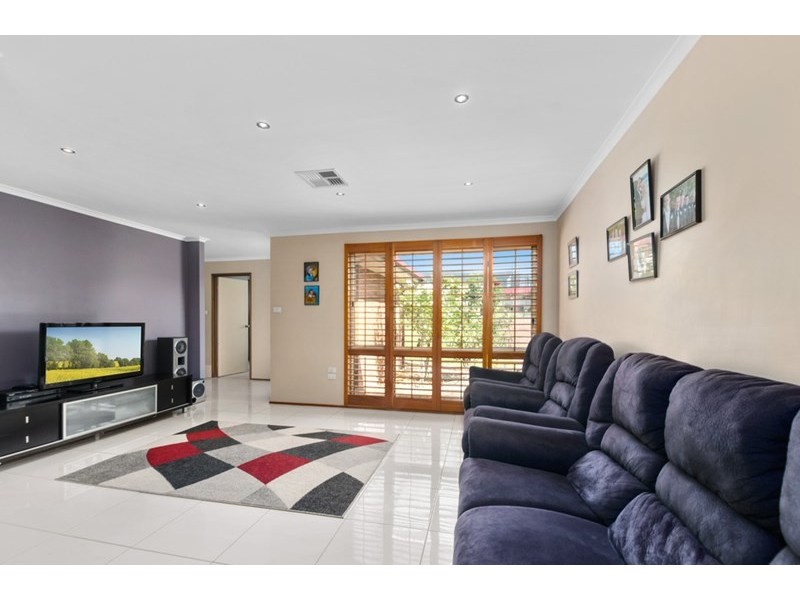 67 Burdekin Drive, Albion Park NSW 2527