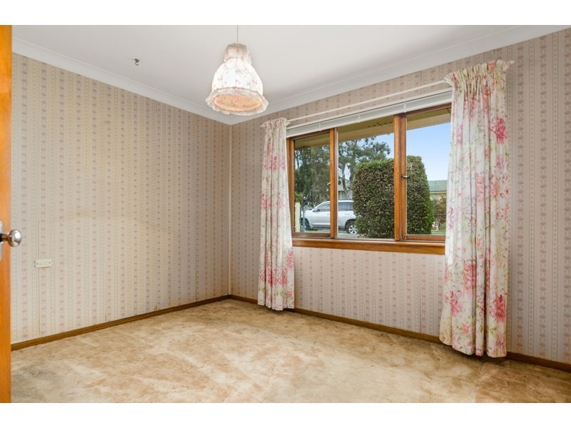 18 Byamee Street, Koonawarra NSW 2530