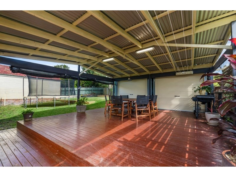 6 Laver Road, Dapto NSW 2530