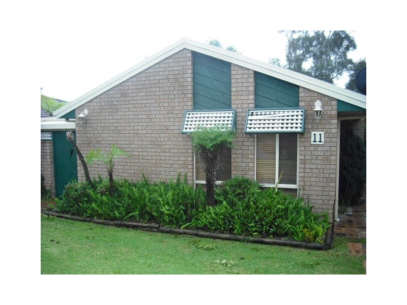 11 Smith Avenue, Albion Park NSW 2527