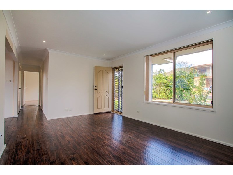 1/2 Elliott Place, Kiama Downs NSW 2533