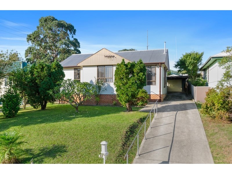 33 Essex Street, Berkeley NSW 2506