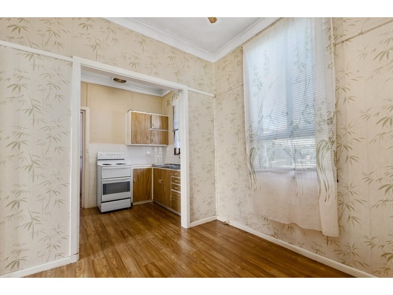 33 Essex Street, Berkeley NSW 2506