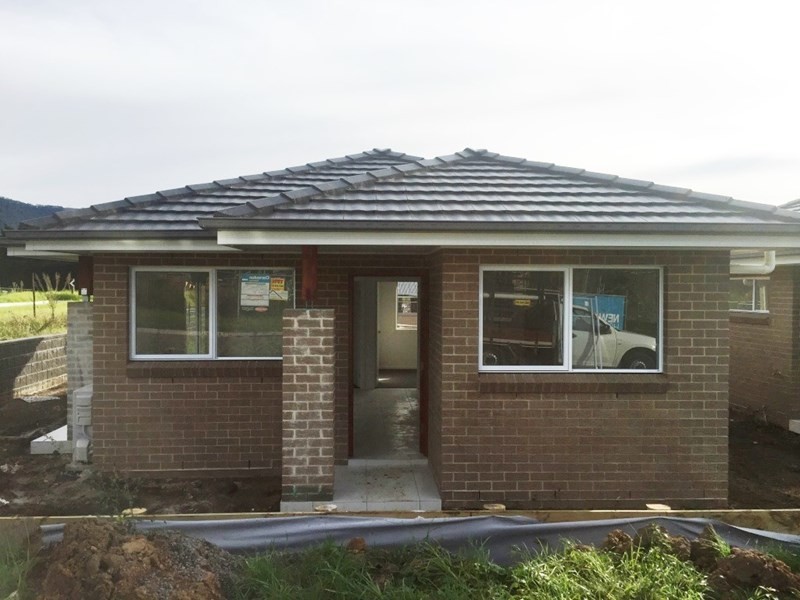 2a Lapwing Avenue, Horsley NSW 2530