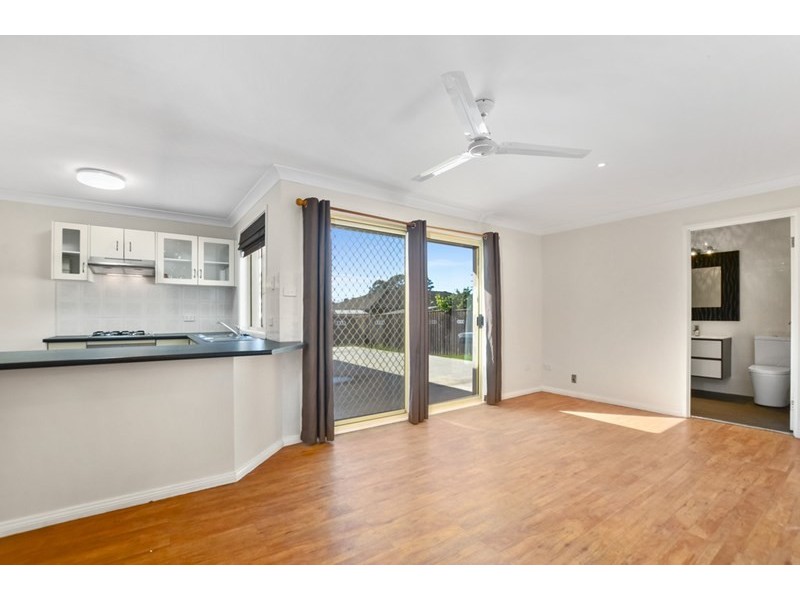 3 Samuel Circuit, Albion Park NSW 2527
