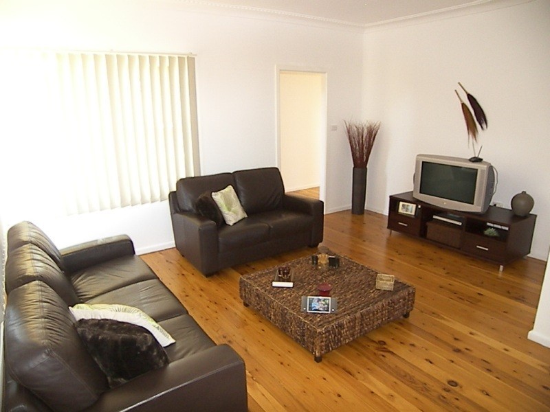 23 Burke Road, Dapto NSW 2530