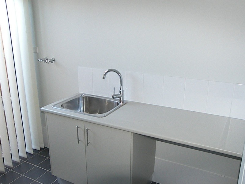 4 Spears Place, Horsley NSW 2530