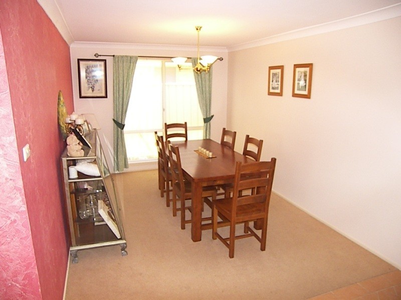 14 Ashbury Avenue, Horsley NSW 2530