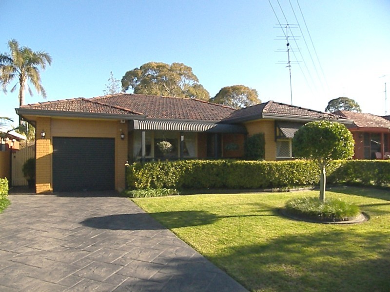 42 Craig Crescent, Dapto NSW 2530