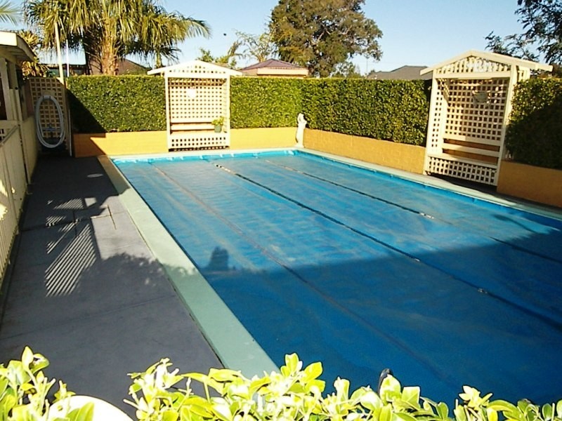 42 Craig Crescent, Dapto NSW 2530