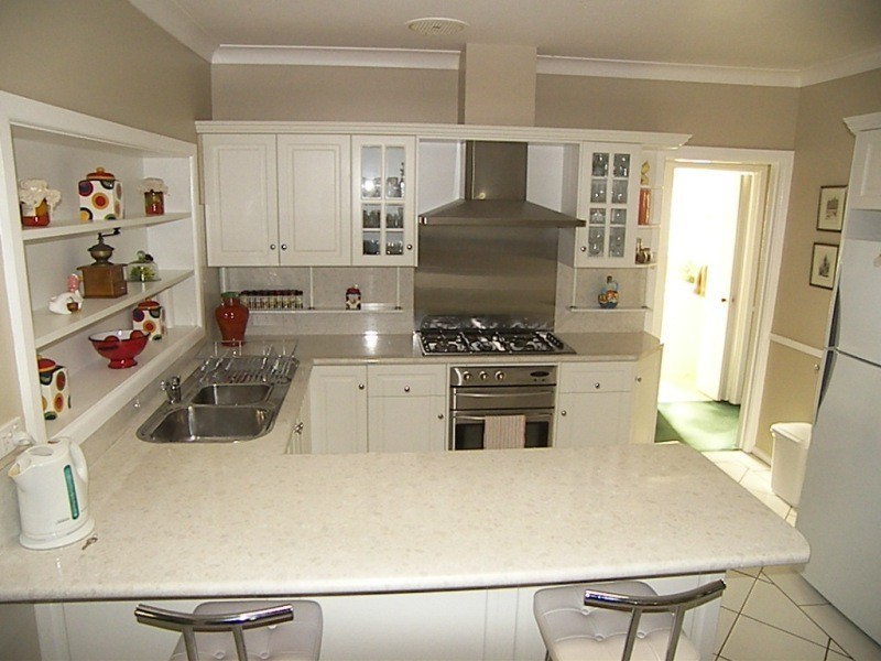 42 Craig Crescent, Dapto NSW 2530