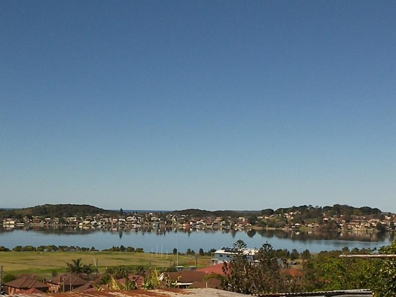 29 Fairfax Road, Warrawong NSW 2502