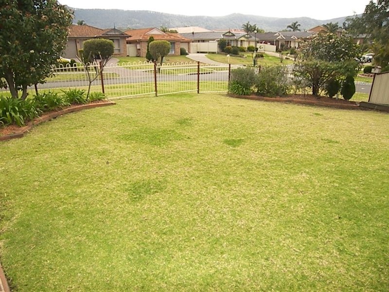 1 Benares Court, Horsley NSW 2530