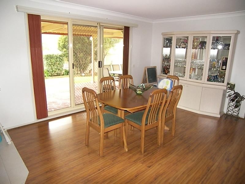 1 Benares Court, Horsley NSW 2530