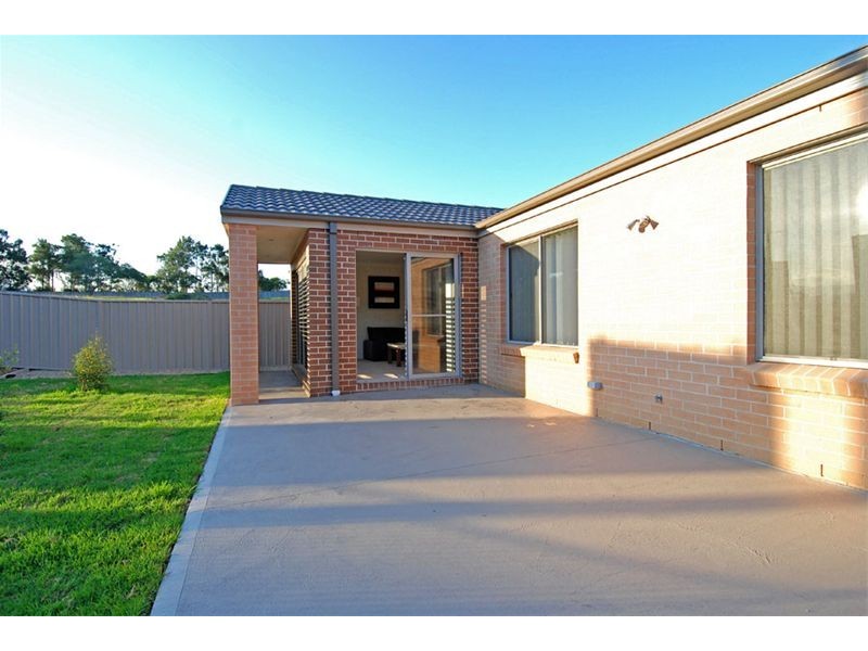 Level 8 162 Kanahooka Road, Kanahooka NSW 2530