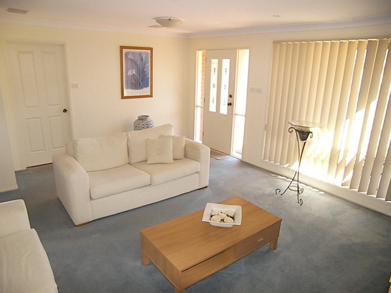 14 Hartfield Avenue, Horsley NSW 2530