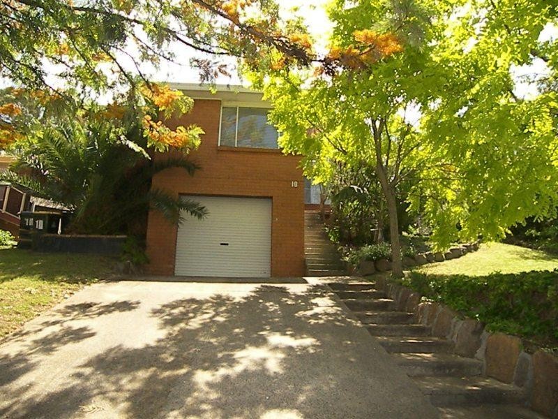 10 Robert Street, Kanahooka NSW 2530