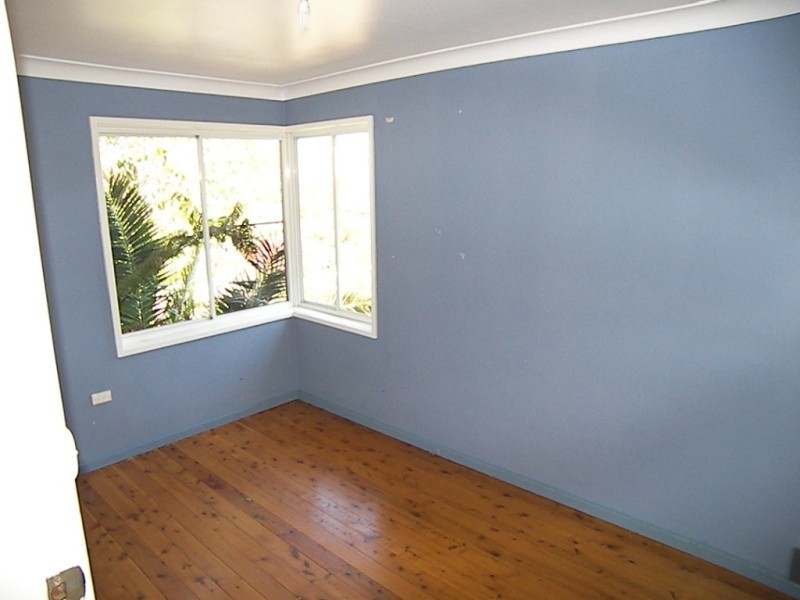 10 Robert Street, Kanahooka NSW 2530