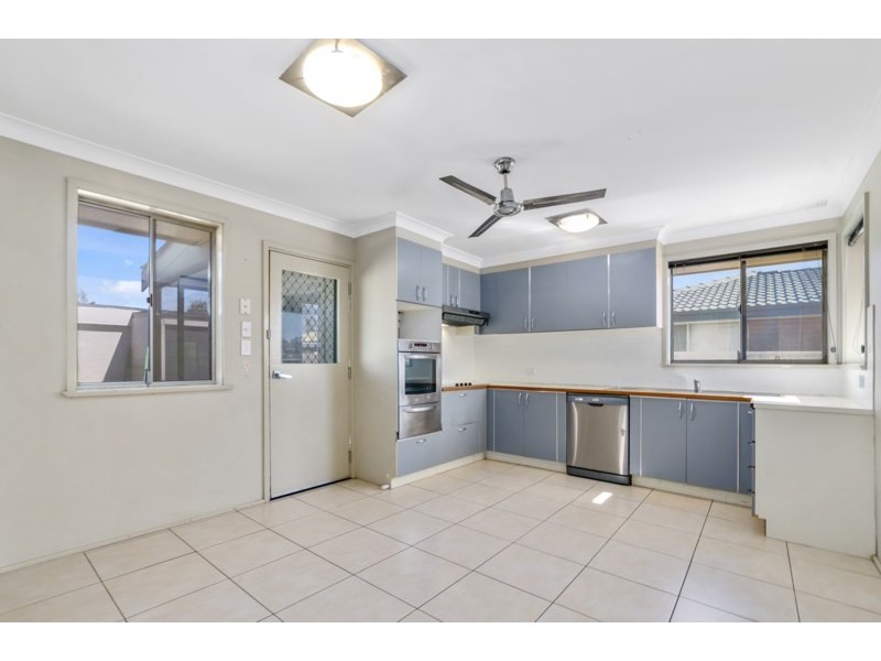 16 Orchid Avenue, Albion Park Rail NSW 2527