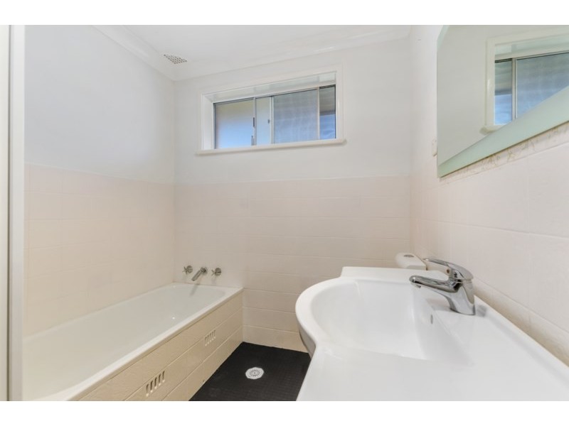 16 Orchid Avenue, Albion Park Rail NSW 2527